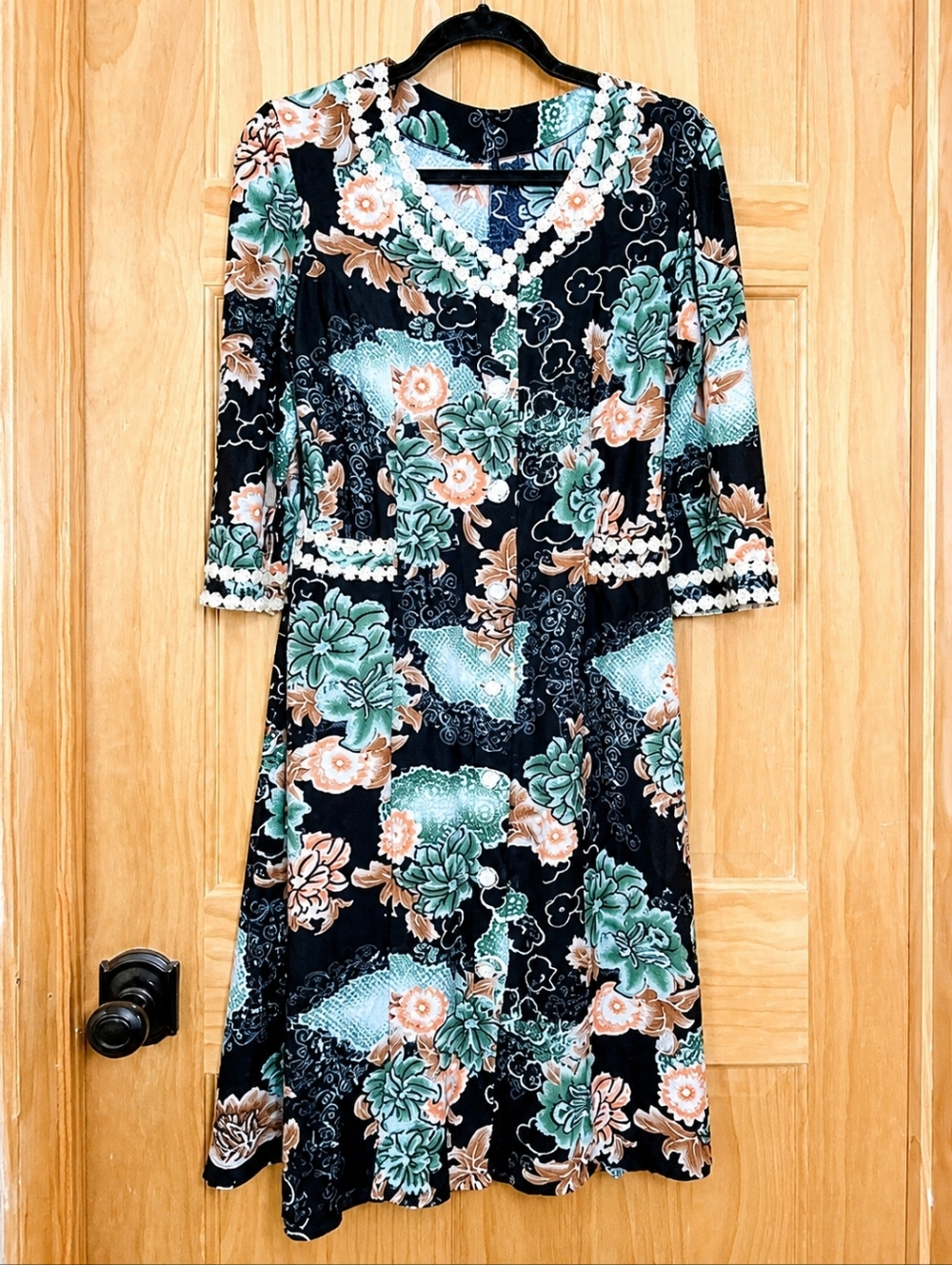 Vintage Floral Midi Dress Boho Cottagecore Button Front A-Line Black Multi EUC